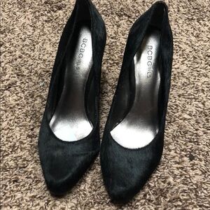 Bcbg girls black pumps